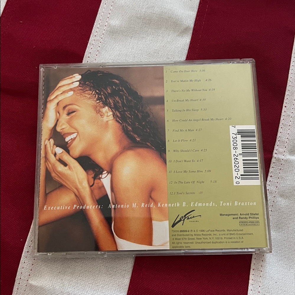 Toni Braxton 'Secrets' CD - Picture 7 of 8